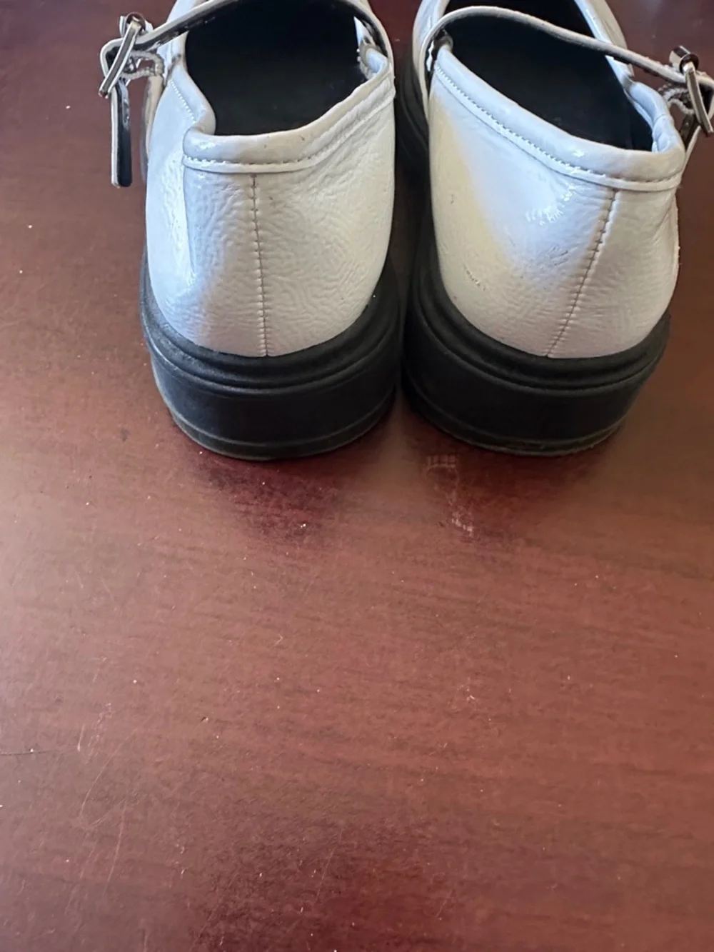 ##114, Young girl size 12, Nina Mary Jane Flats/Buckle Strap not marking sole